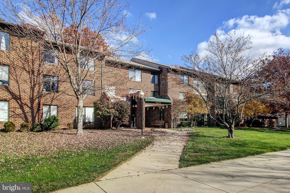 15211 Elkridge Way unit 3E, Silver Spring, MD 20906 - photo 1