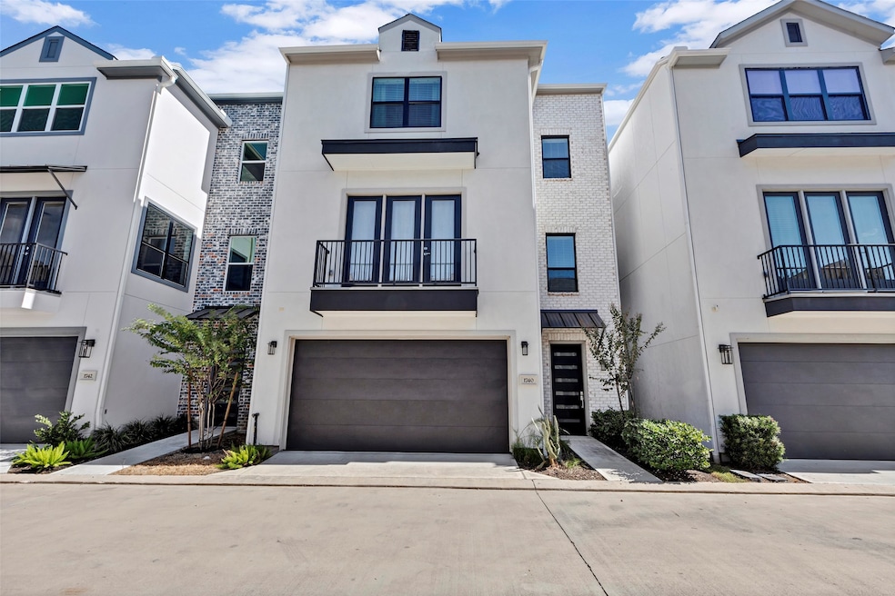 Welcome to 1740 Ojeman Point ln!