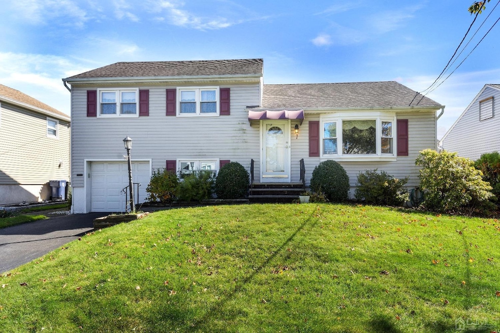 7 Garside Place, Clark, NJ 07066 - photo 1