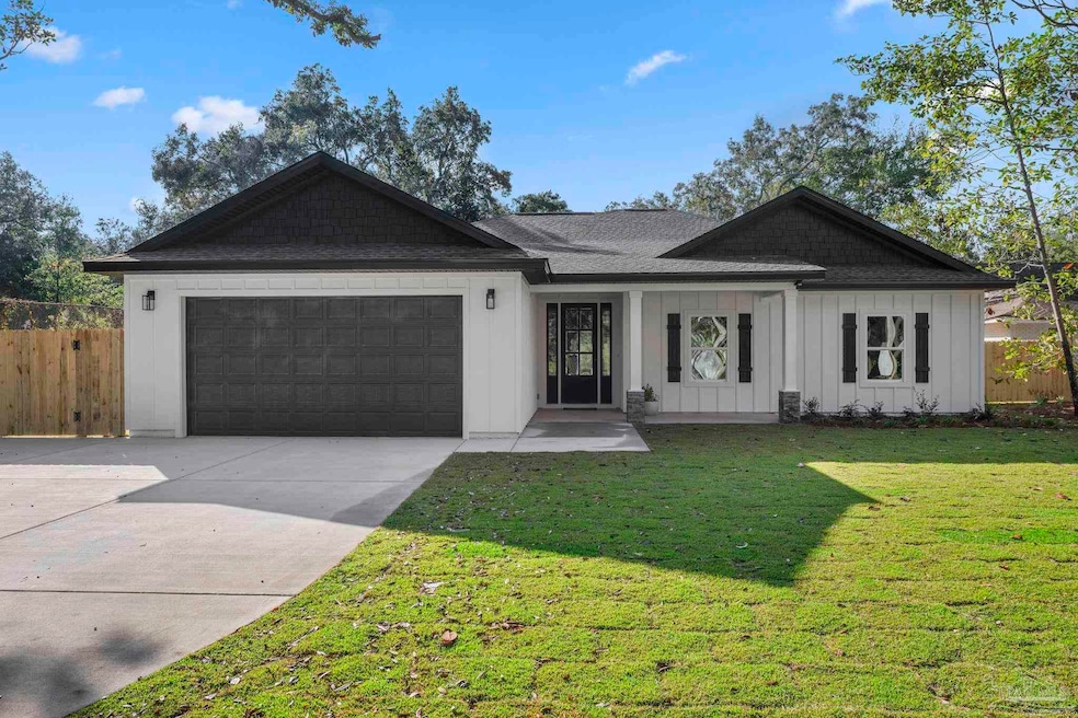 4623 Hickory Shores Blvd, Gulf Breeze, FL 32563 - photo 1