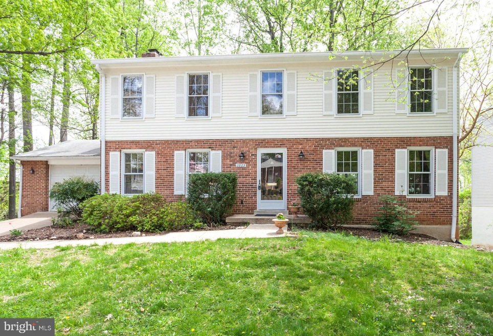 2823 N Yucatan St, Arlington, VA 22213 - photo 1