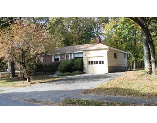 29 Mcadams Rd, Framingham, MA 01701 - photo 1