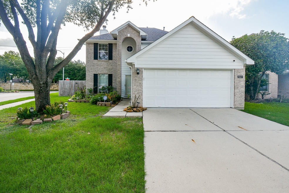 8527 Black Tern Ln, Houston, TX 77040 - photo 1