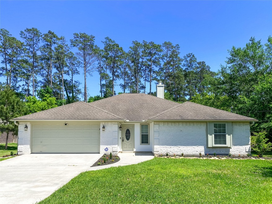 32918 Riverwood Dr, Magnolia, TX 77354 - photo 1