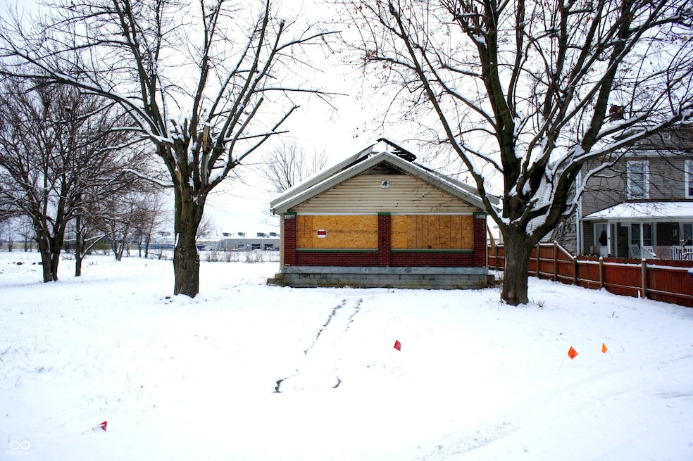 2544 Maywood Rd, Indianapolis, IN 46241 - photo 1