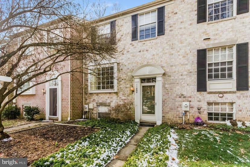 11898 Blue February Way, Columbia, MD 21044 - photo 1