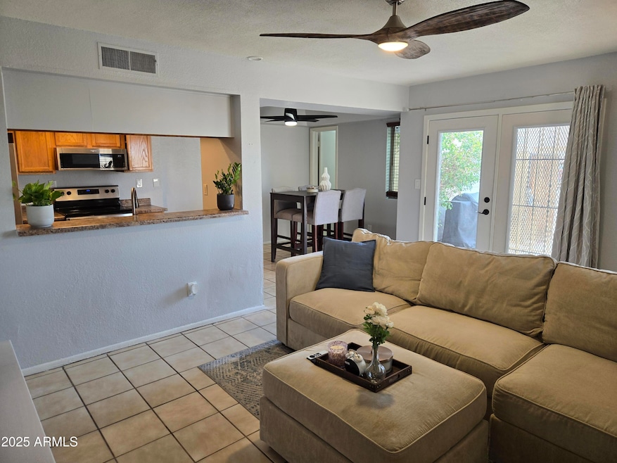 4412 E Riverside St, Phoenix, AZ 85040 - photo 1