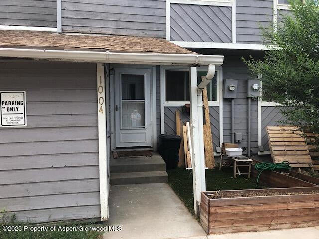 1004 E 7th St, Craig, CO 81625 - photo 1