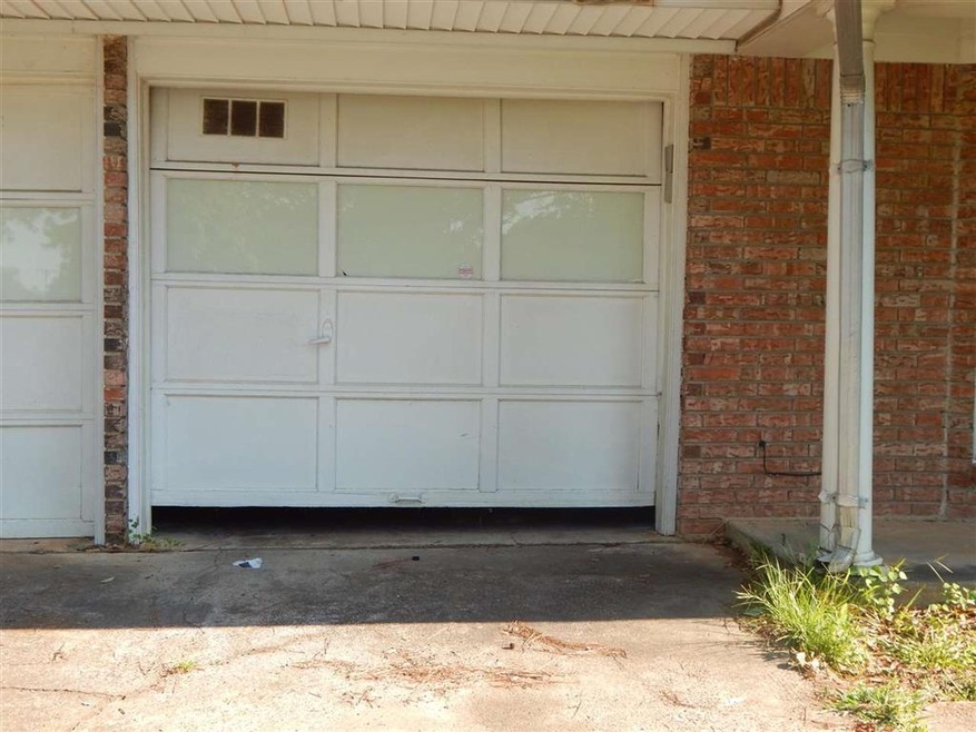 205 Redwater Rd, Wake Village, TX 75501 - photo 1