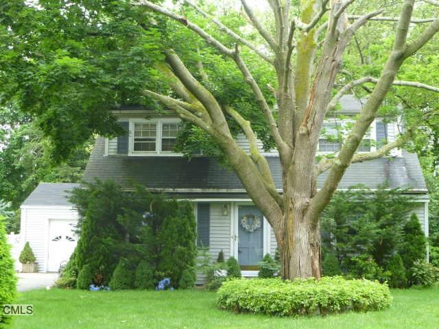 154 Bouton St W, Stamford, CT 06907 - photo 1