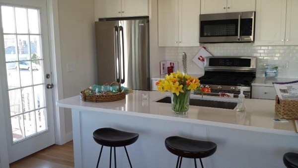 10 65th St unit WINTER, Newburyport, MA 01950 - photo 1