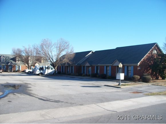 607 Main St, Winterville, NC 28590 - photo 1