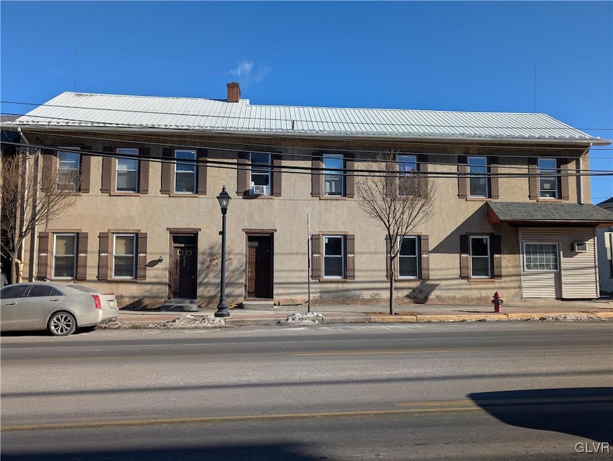 Sold $756,867 • Co-Listing Agent