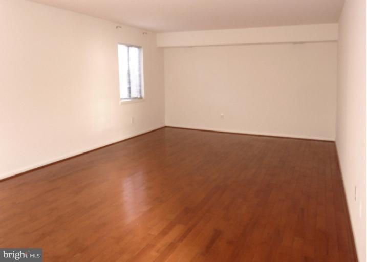 8630 Reseca Ln, Springfield, VA 22152 - photo 1