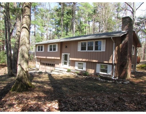 14 Ash Ln, Amherst, MA 01002 - photo 1