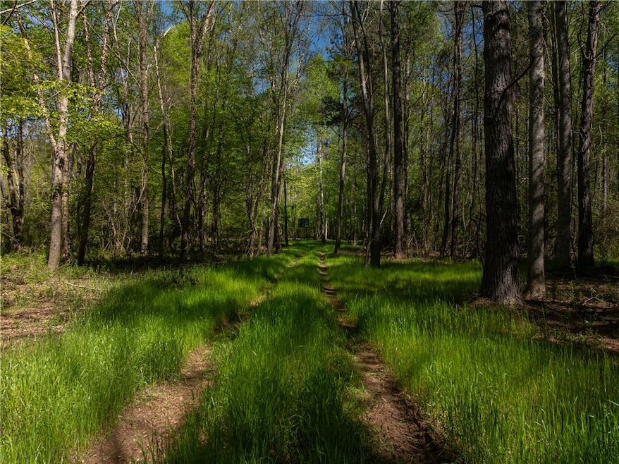 For Sale $1,650,000 • Co-Listing Agent