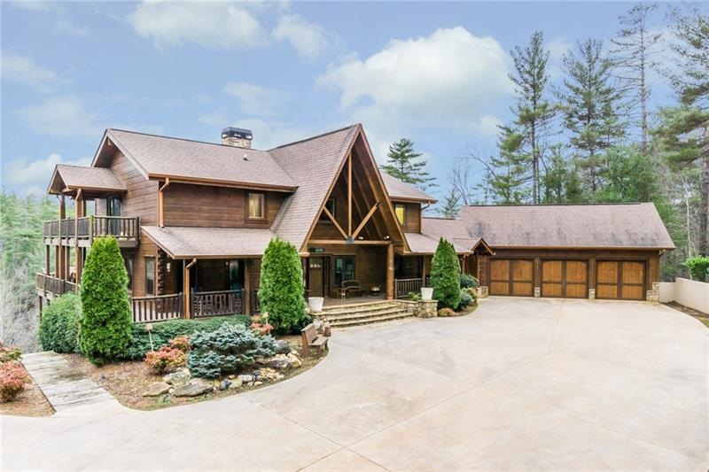 Front Yard/Driveway