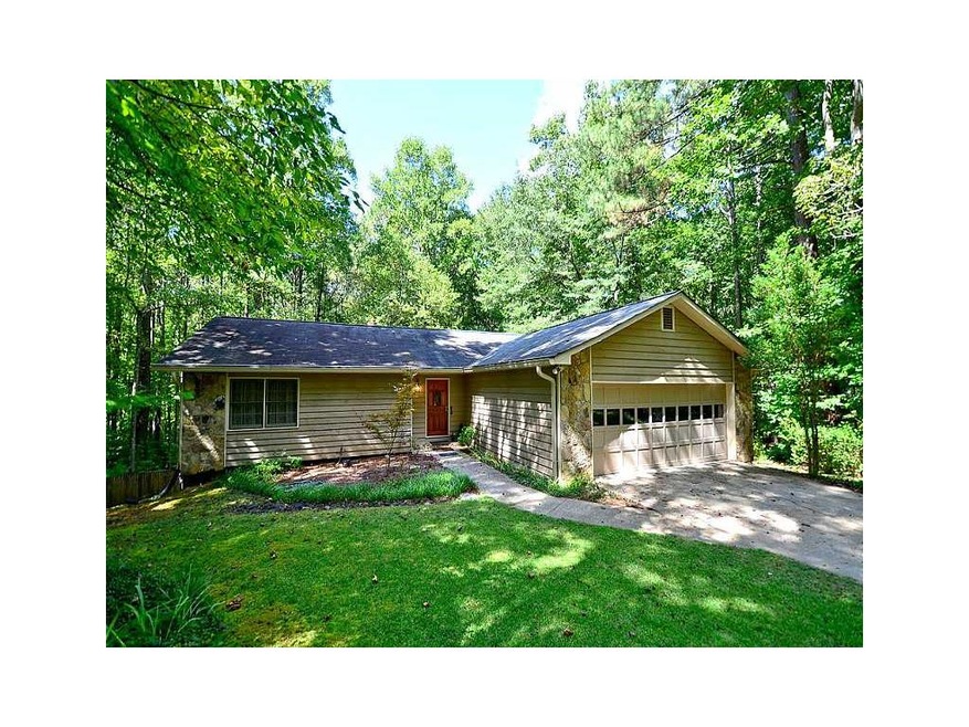 116 Junaluska Dr, Woodstock, GA 30188 - photo 1