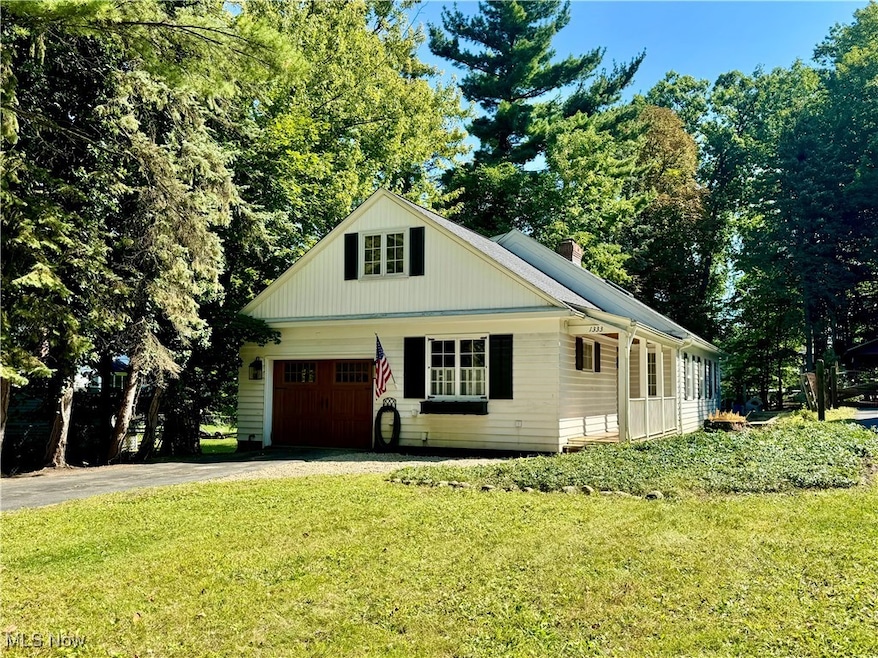 1333 Clearview Rd, Cleveland, OH 44124 - photo 1