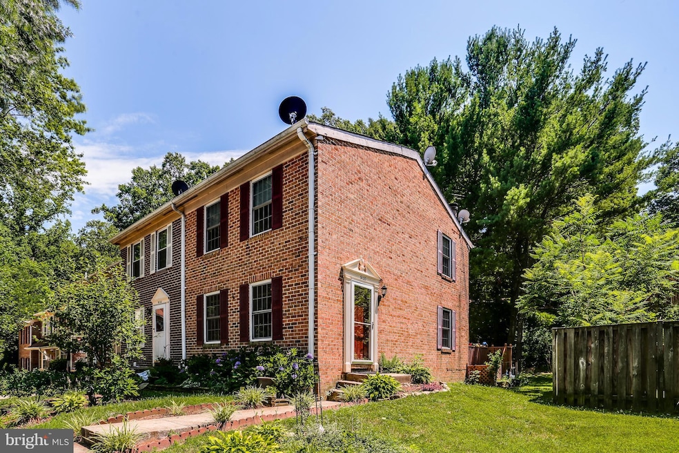 9120 Lambskin Ln, Columbia, MD 21045 - photo 1