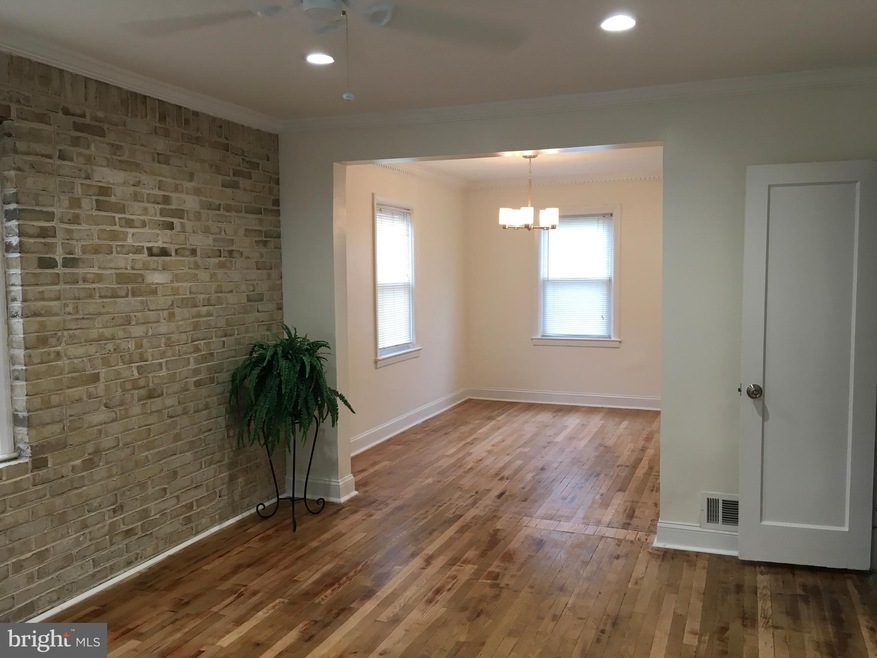 4514 Mountview Rd, Baltimore, MD 21229 - photo 1