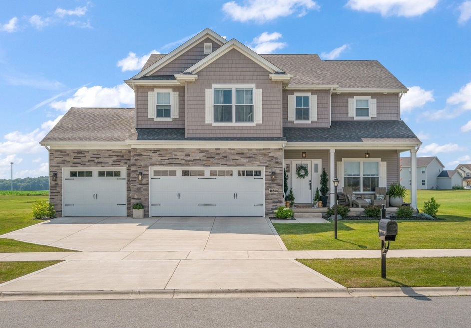 11244 Fayette St, Crown Point, IN 46307 - photo 1