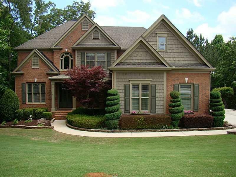 Exterior Front. Immaculate 5 bedroom 4 bathroom ho