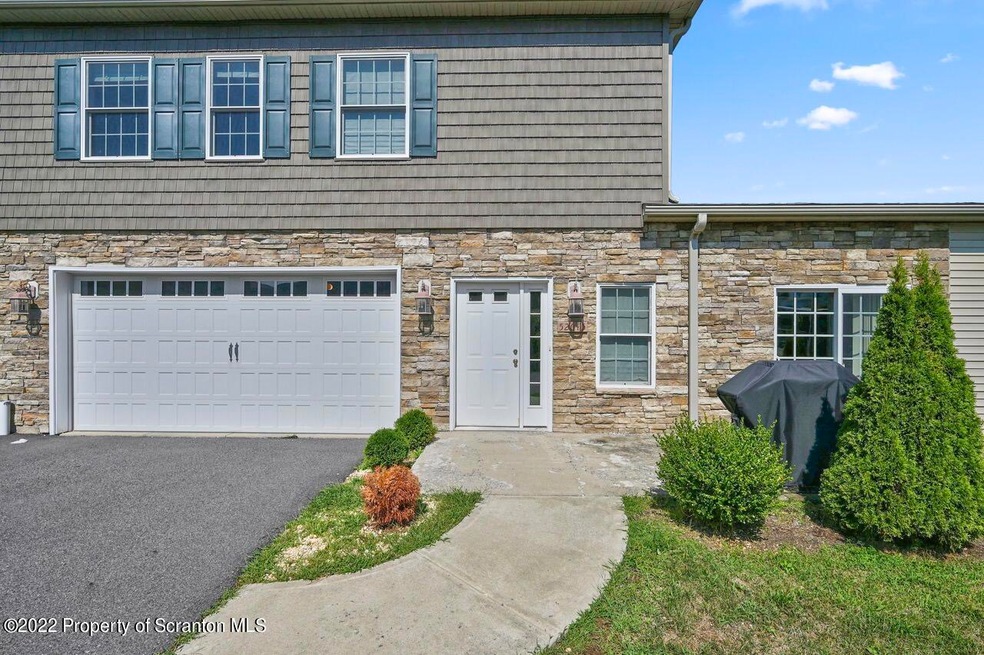 520 5th St unit 522, Dunmore, PA 18512 - photo 1