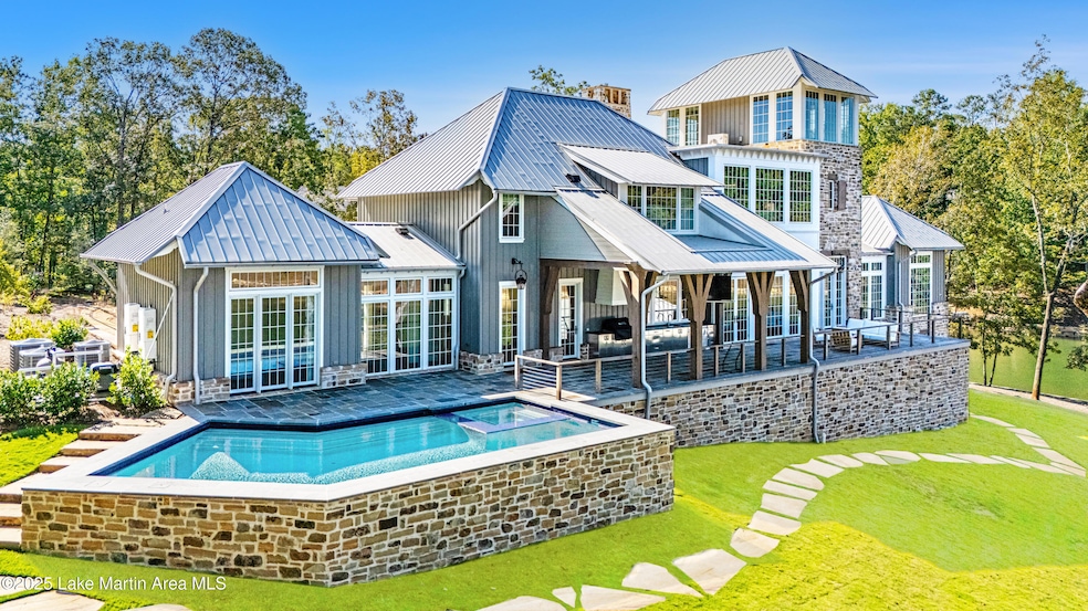 For Sale $5,300,000 • Co-Listing Agent