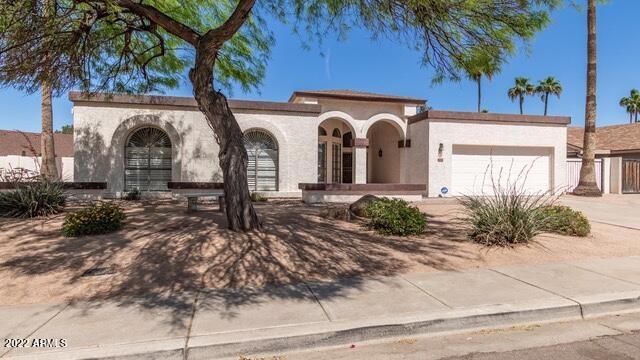 1824 E Caroline Ln, Tempe, AZ 85284 - photo 1