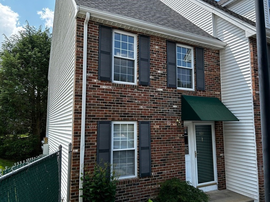 278 Manning St unit 601, Hudson, MA 01749 - photo 1