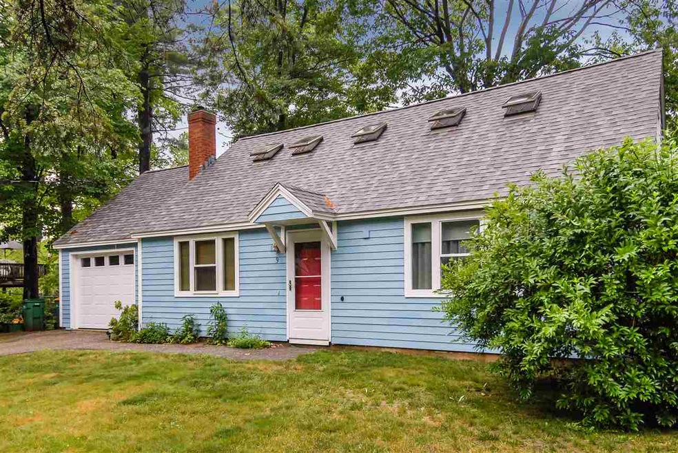 9 Birchwood Ave, Rochester, NH 03867 - photo 1