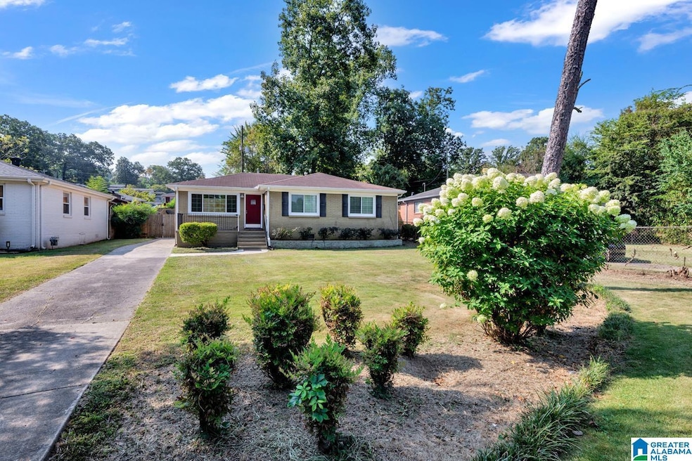 5321 Crestwood Blvd, Birmingham, AL 35212 - photo 1