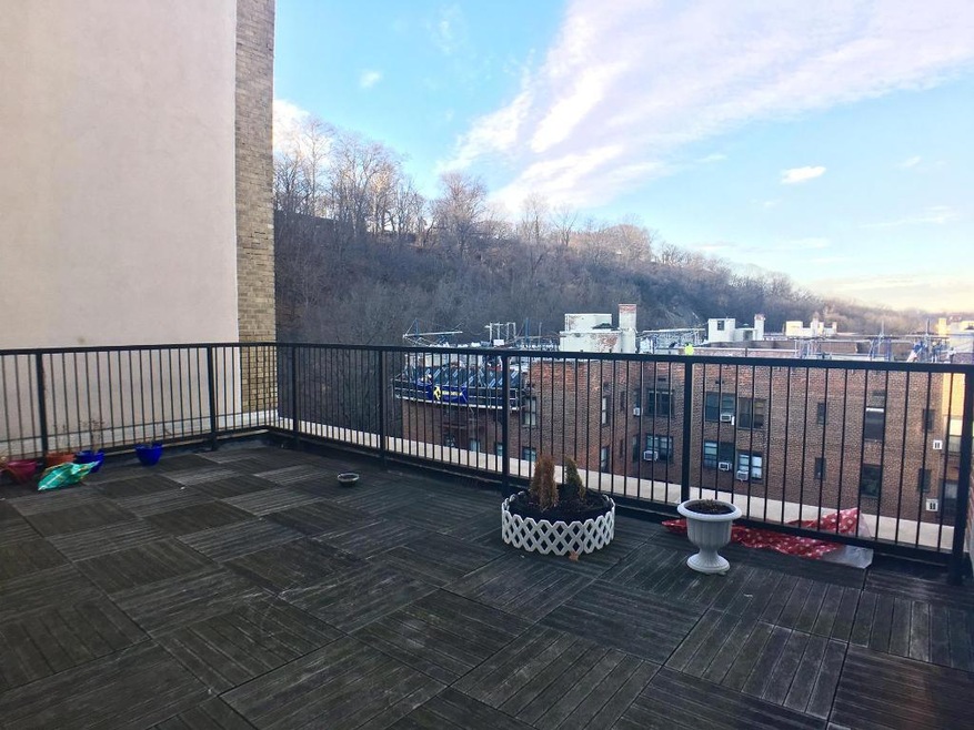 700 W 192nd St unit 702, New York, NY 10040 - photo 1