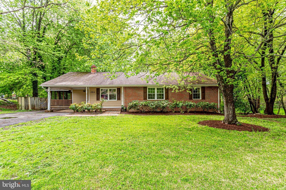 13616 Fairridge Dr, Silver Spring, MD 20904 - photo 1