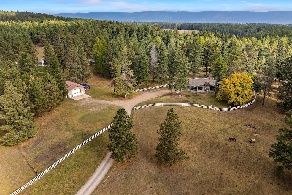 130 Shawnee Dr, Bigfork, MT 59911 - photo 1
