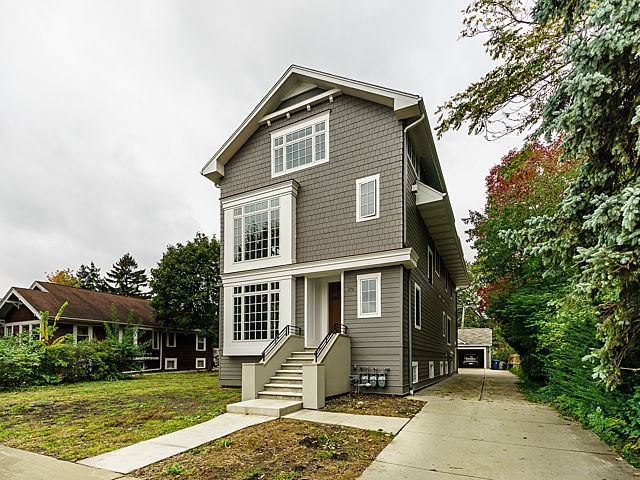 296 N Maple Ave unit 1, Elmhurst, IL 60126 - photo 1