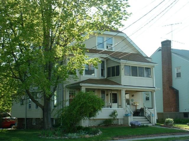 55 Stuart Ave unit 1, Norwalk, CT 06850 - photo 1