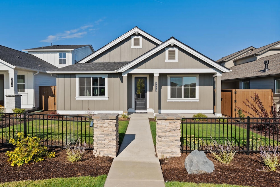 PT316-Astoria-F-Classic-Exterior