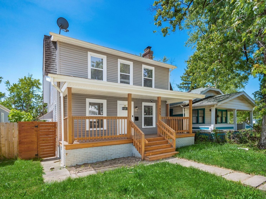 002_c5a8e_N 1455 E 26th 103-2