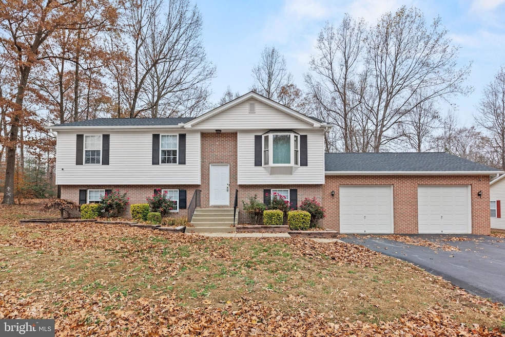 38050 E Edinview Ct, Mechanicsville, MD 20659 - photo 1