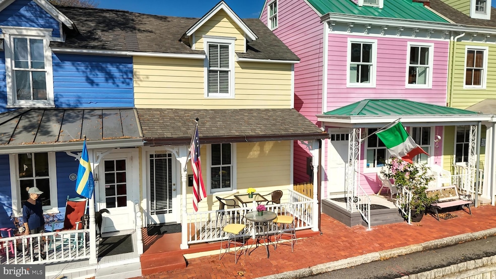 Under Contract $399,000