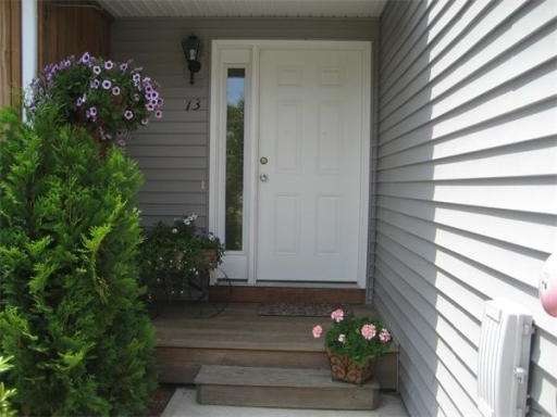 73 Green Briar Rd, Fitchburg, MA 01420 - photo 1