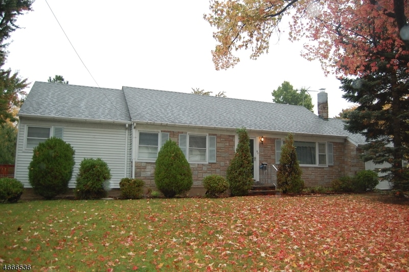 97 Prospect St, Paramus, NJ 07652 - photo 1