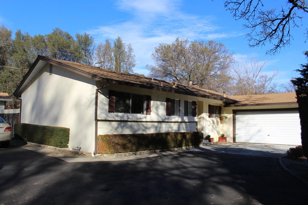 1582 Canyon Rd Redding 12 28 2017 001