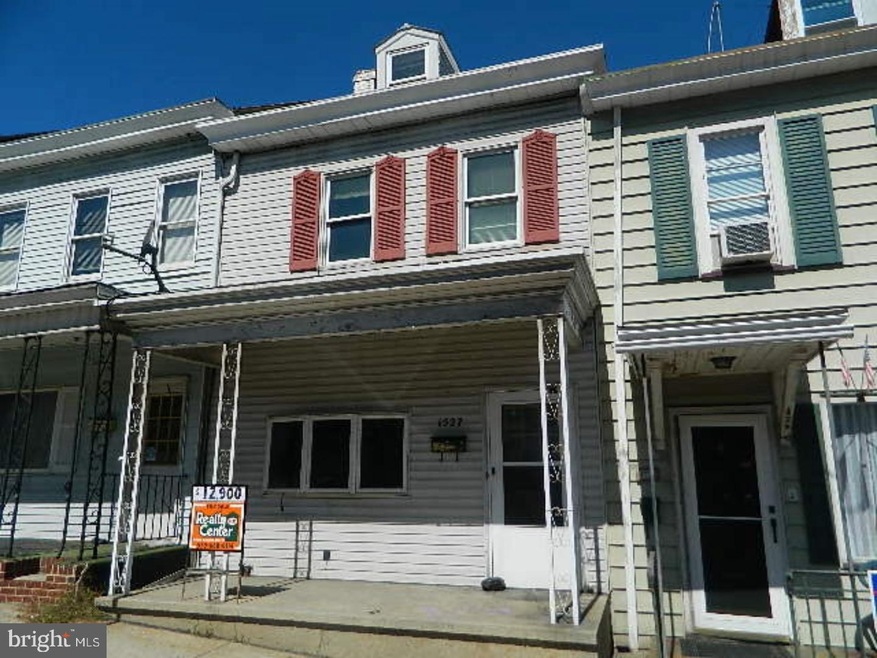 1527 Centre St, Ashland, PA 17921 - photo 1