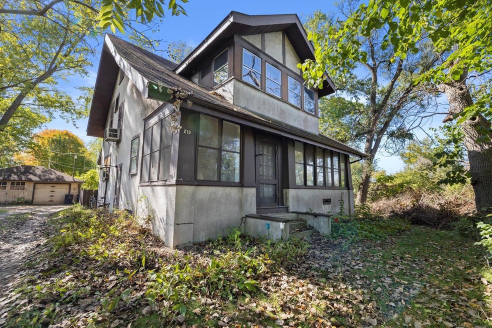 219 W Lake St, Silver Lake, WI 53170 MLS 1854241