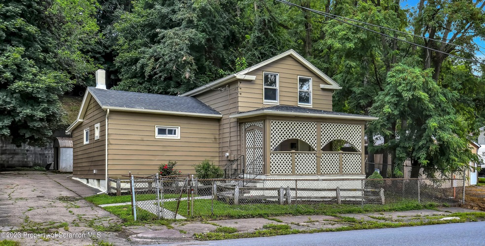 2029 N Main Ave, Scranton, PA 18508 - photo 1