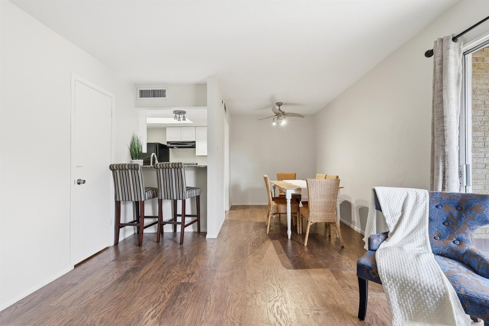 12818 Midway Rd unit 2078B, Dallas, TX 75244 - photo 1