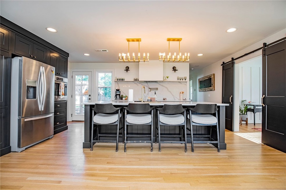 704 NW 6th St, Bentonville, AR 72712 - photo 1